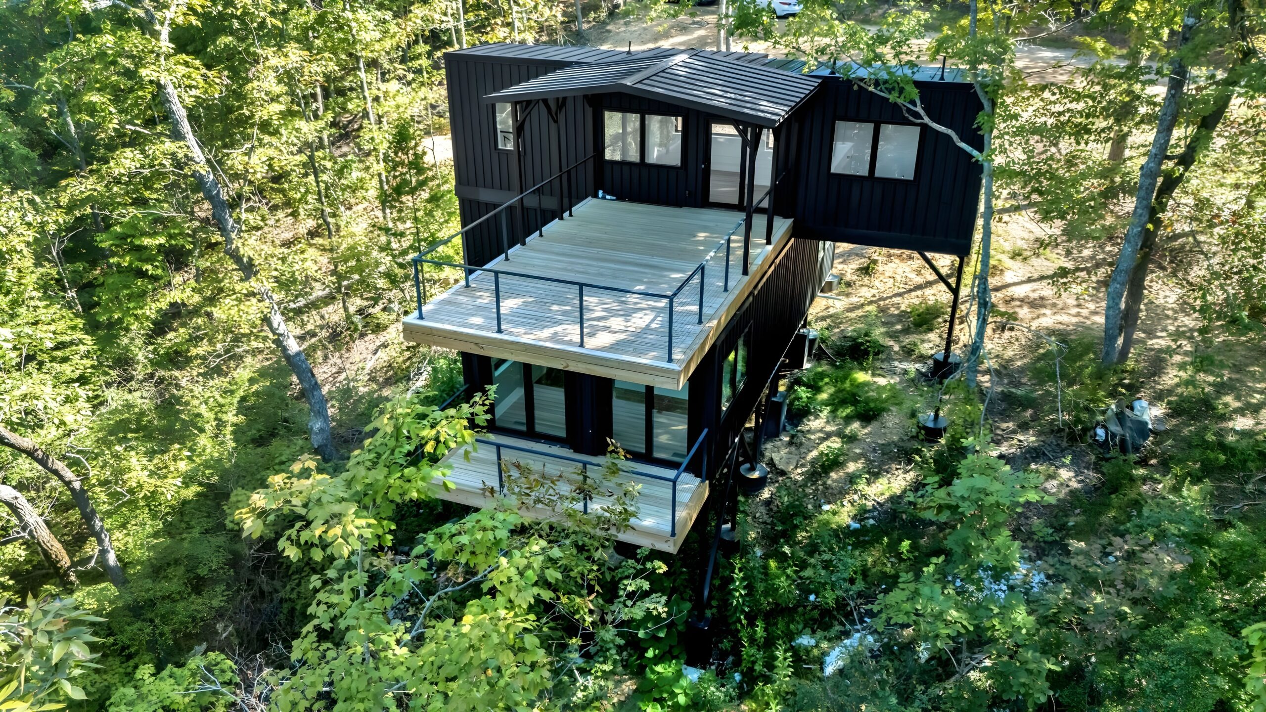 imgi_18_Hi-Def-Back-of-House-from-Drone-1-scaled
